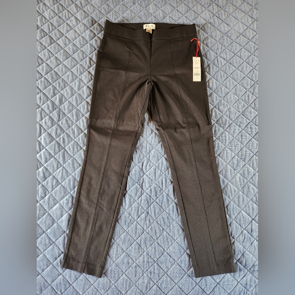BNWT Womens Elle Black Cropped Pixie Pant Sz 12